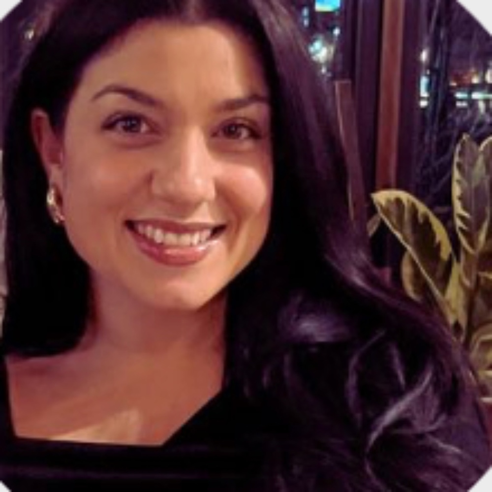 Meet your Posher, Kayla